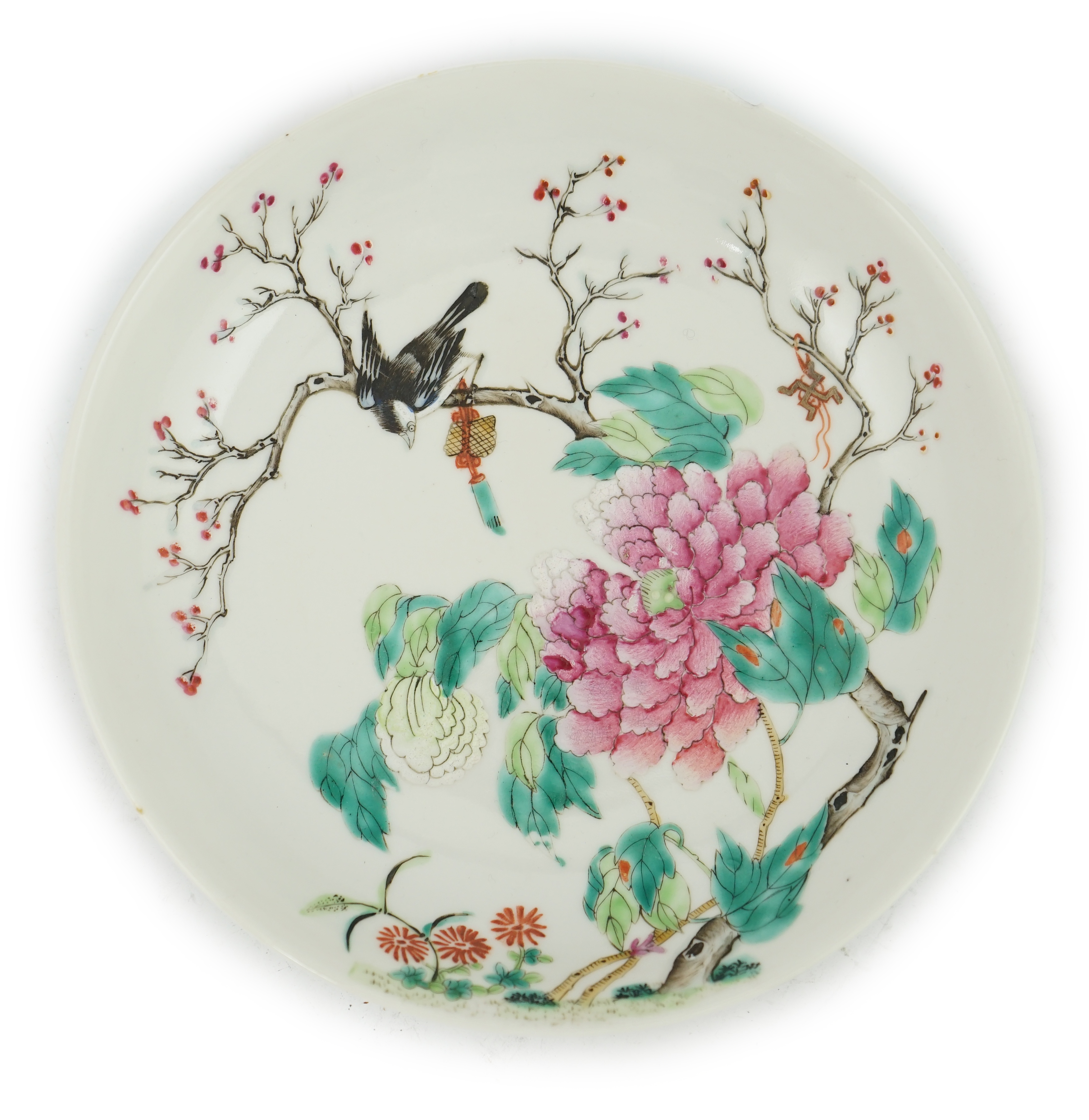 A Chinese famille rose saucer dish, late 19th century